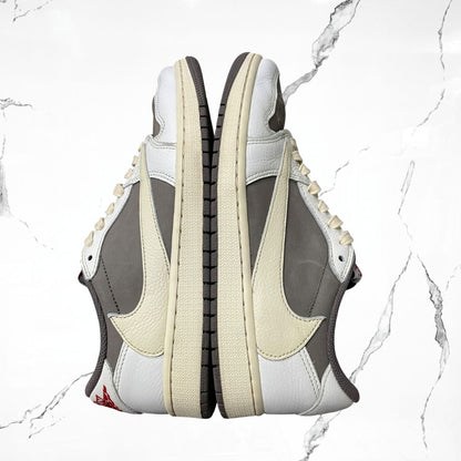 Jordan 1 Low OG Travis Scott Reverse Mocha (De Uso)