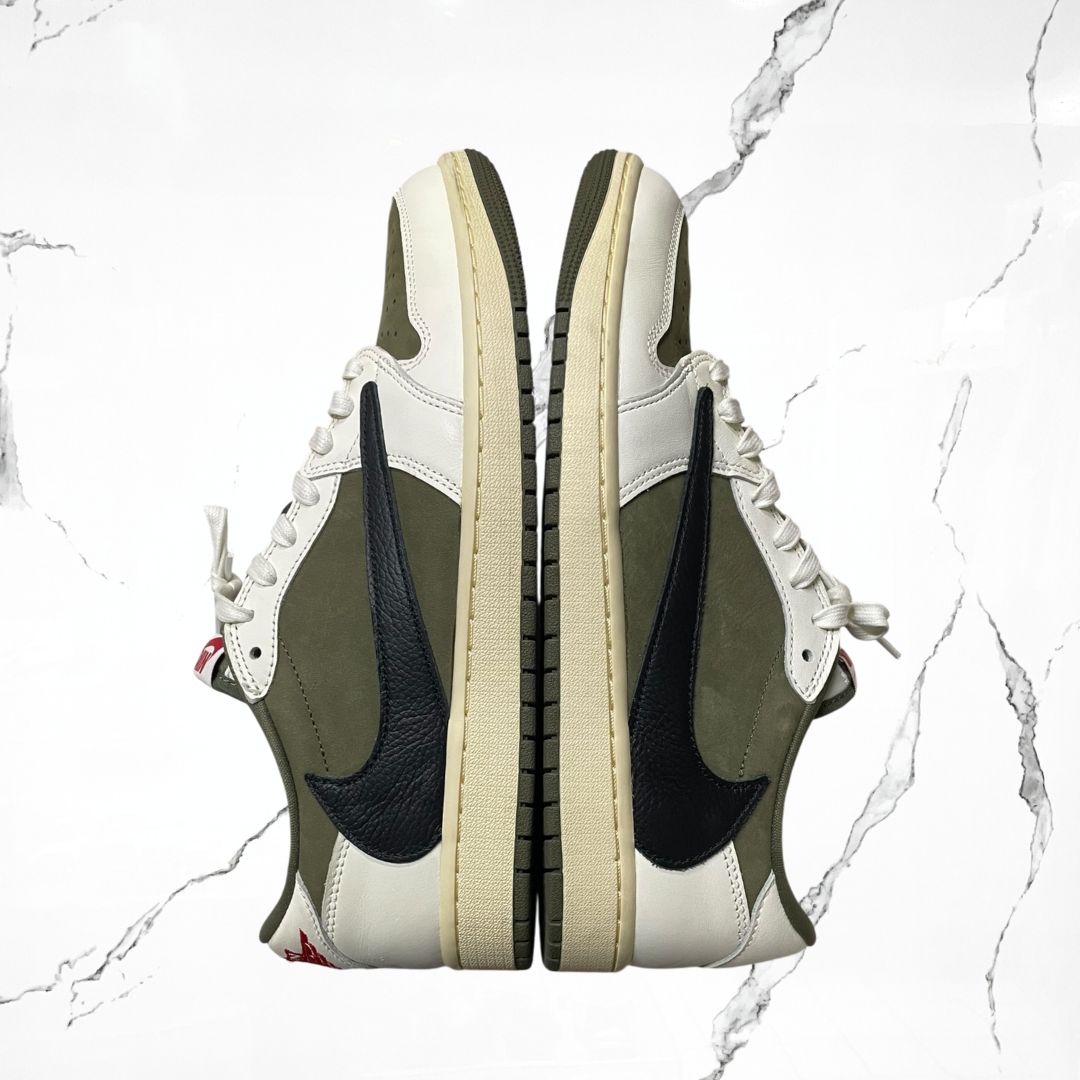 Jordan 1 Low OG Travis Scott Medium Olive (De Uso)
