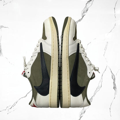 Jordan 1 Low OG Travis Scott Medium Olive (De Uso)