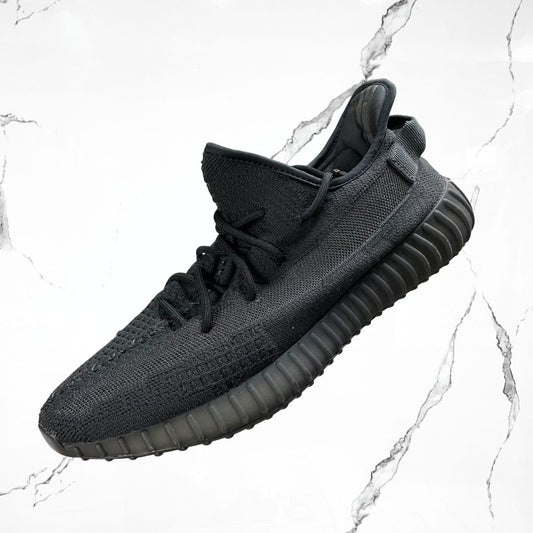 Adidas Yeezy 350 V2 Onyx (De Uso) - Urban Utility