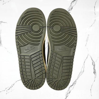 Jordan 1 Low OG Travis Scott Medium Olive (De Uso)