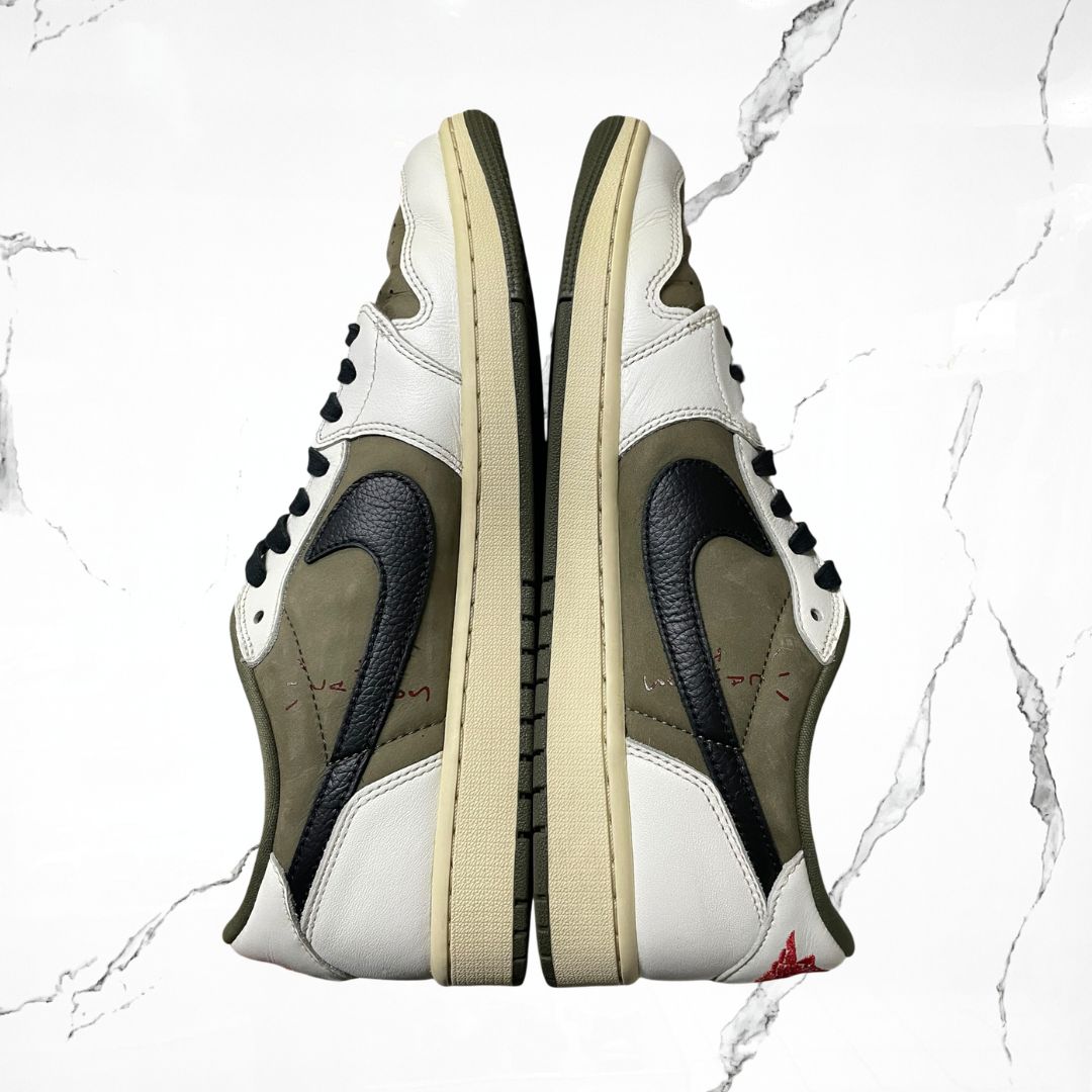 Jordan 1 Low OG Travis Scott Medium Olive (De Uso)