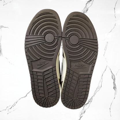 Jordan 1 High OG Travis Scott Mocha (De Uso)