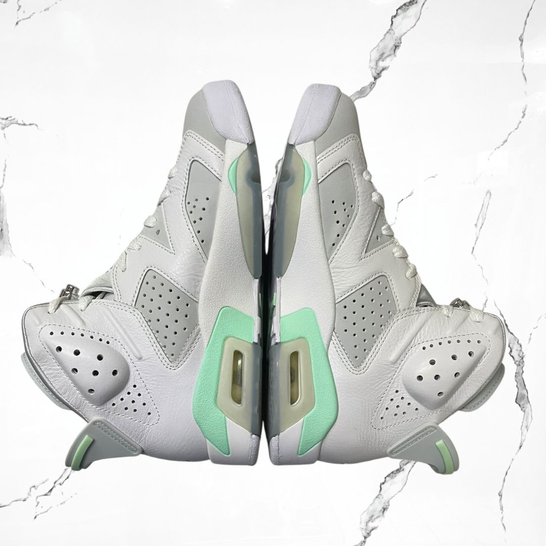 Jordan 6 Retro Mint Foam (W) (De Uso) - Urban Utility