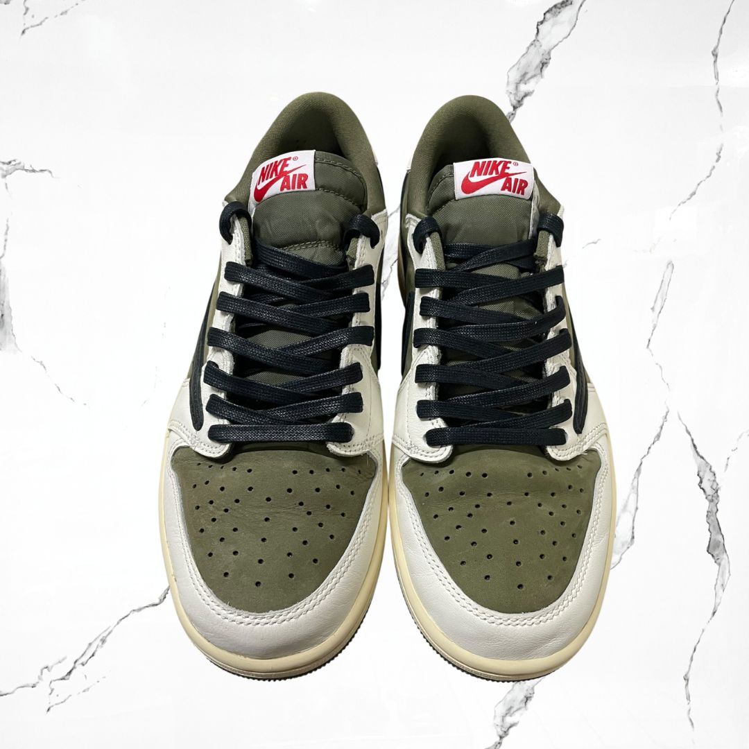 Jordan 1 Low OG Travis Scott Medium Olive (De Uso) - Urban Utility