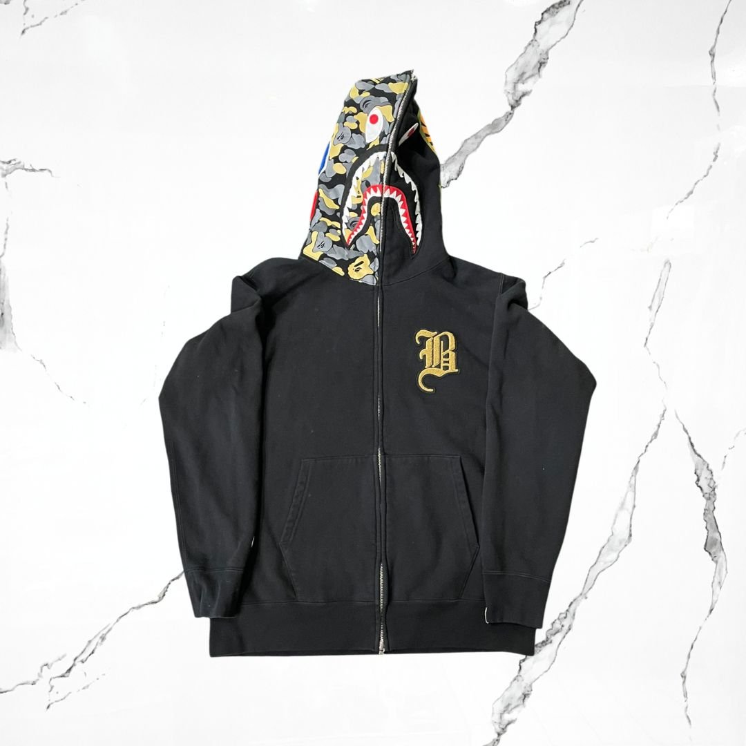 Bape USA Black Zip Hoodie (De Uso) - Urban Utility