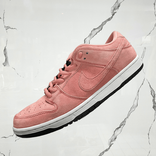 Dunk SB Low Pink Pig (De Uso) - Urban Utility
