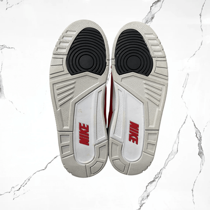 Jordan 3 Retro Tinker White University Red (De Uso) - Urban Utility