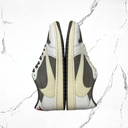 Jordan 1 Low OG Travis Scott Reverse Mocha (De Uso) - Urban Utility