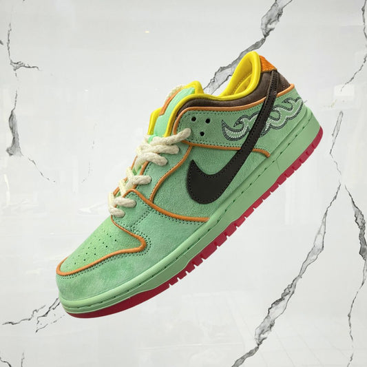 Dunk SB Low Rodeo Tourmaline - Urban Utility