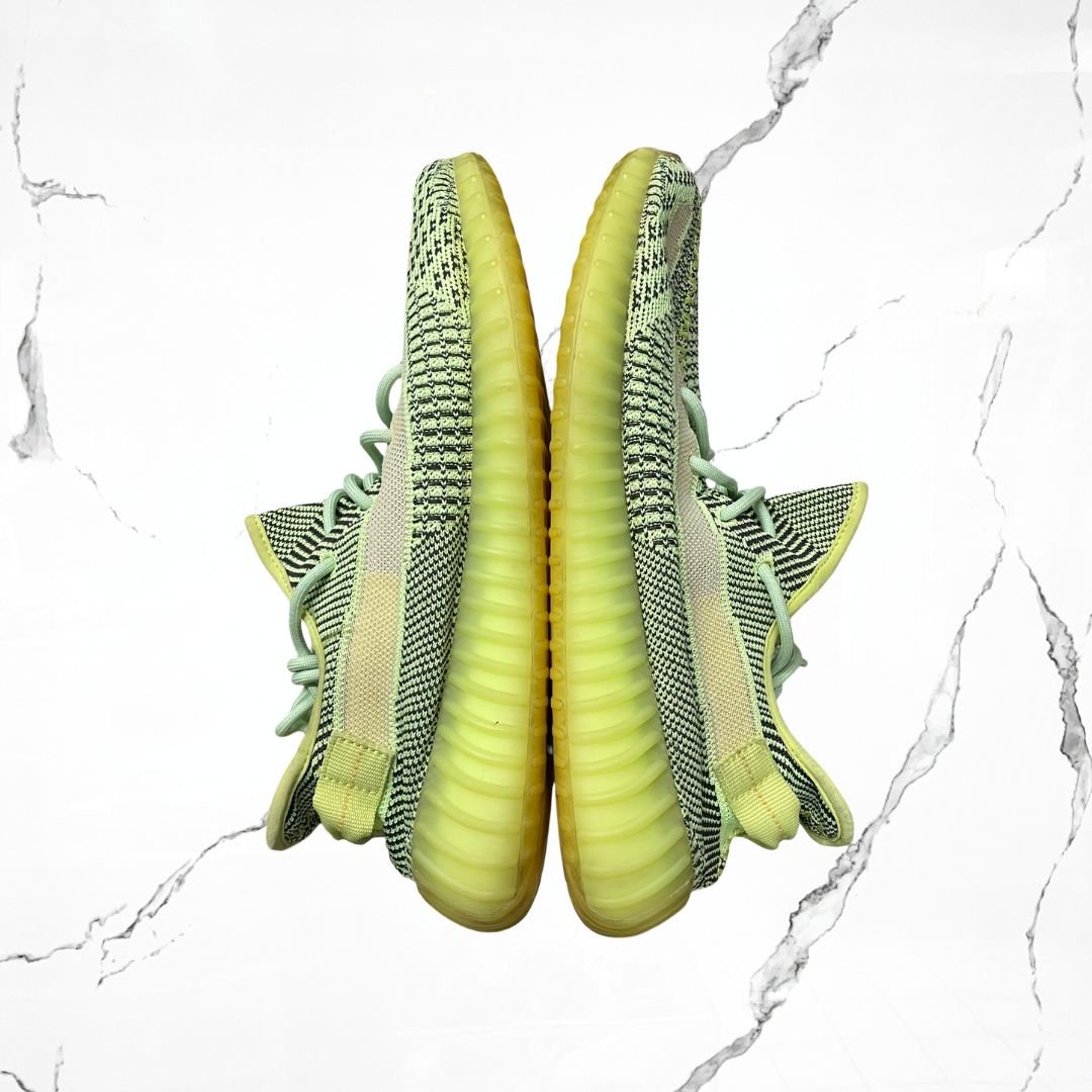 Adidas Yeezy Boost 350 V2 Yeezreel (Non - Reflective) (De Uso) - Urban Utility