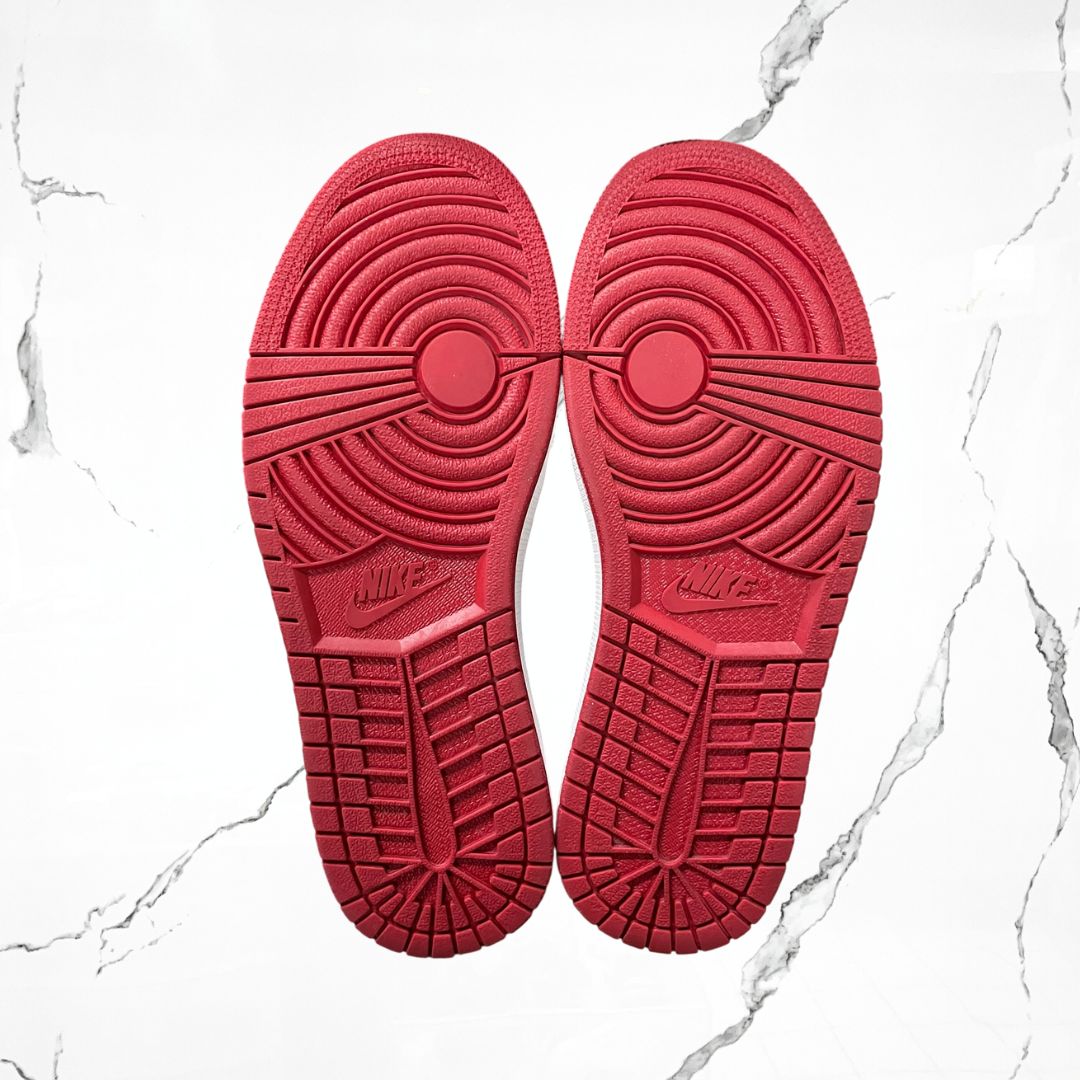 Jordan 1 High Patent Bred (De Uso) - Urban Utility