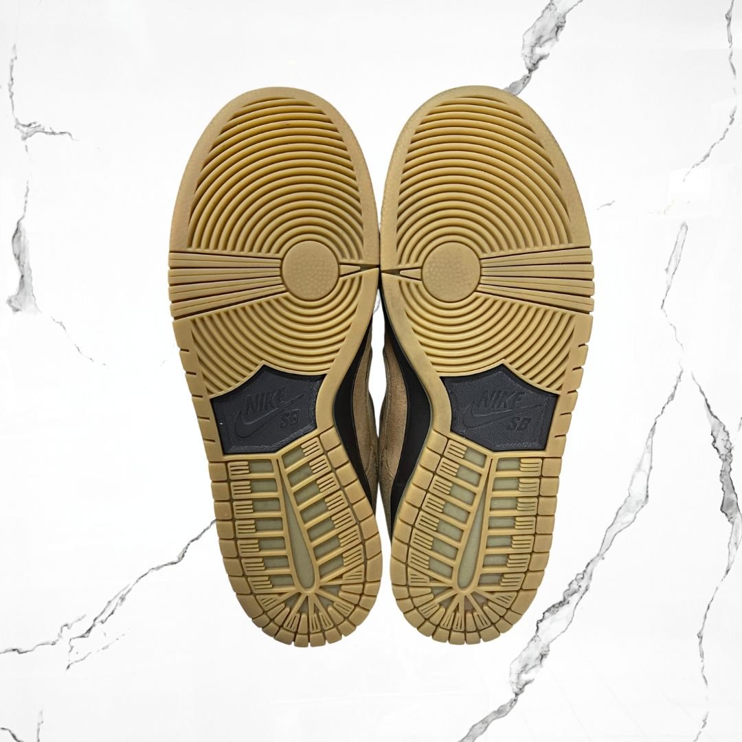 Nike Dunk SB Low Wheat (De Uso) - Urban Utility