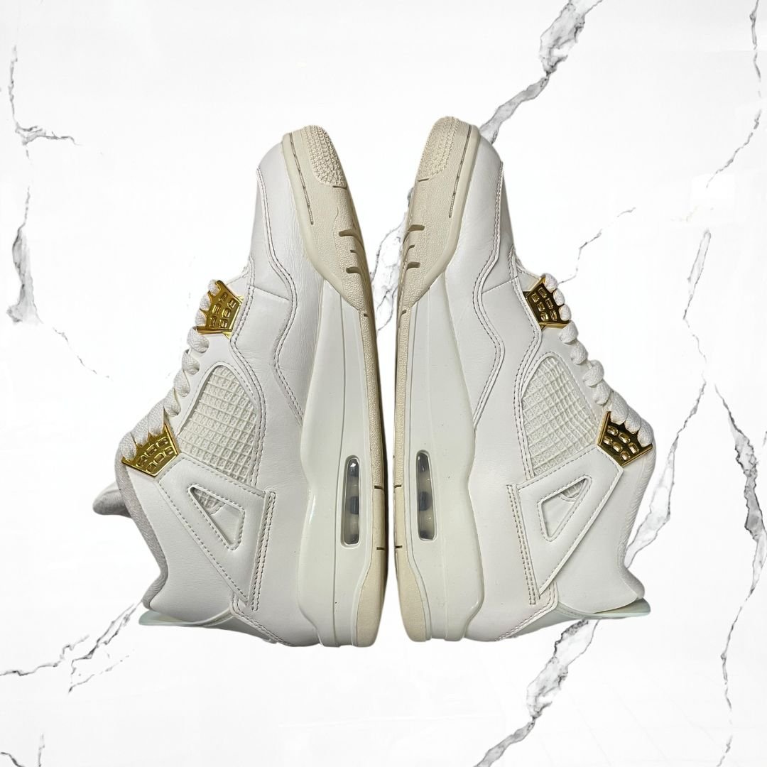 Jordan 4 Metallic Gold (Women's) (De Uso) - Urban Utility