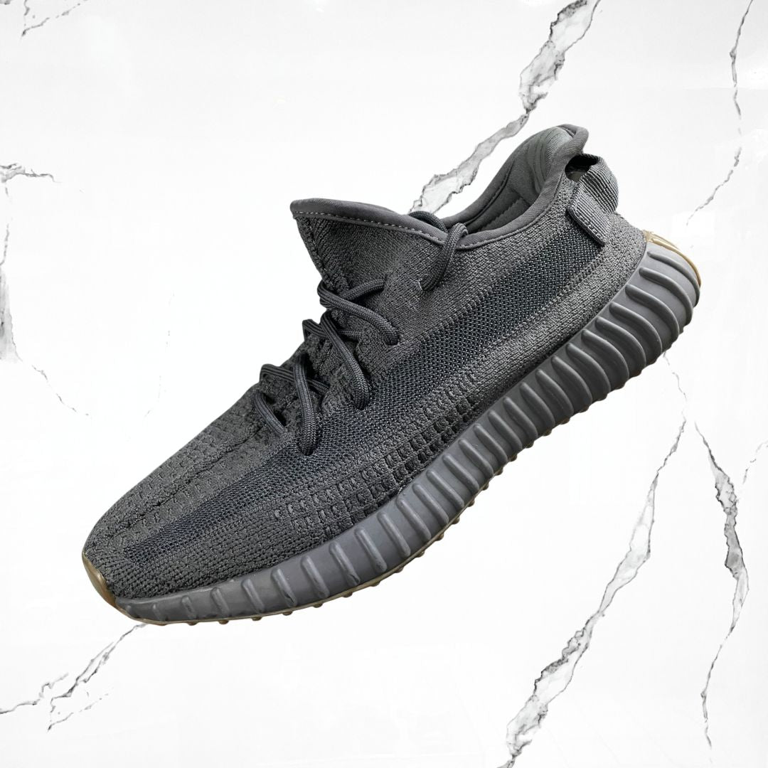 Adidas Yeezy Boost 350 V2 Cinder (De Uso) - Urban Utility
