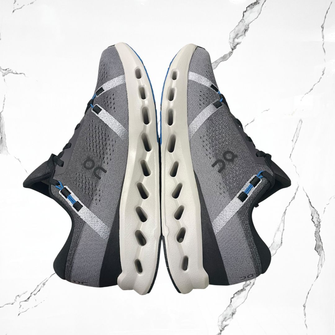On Running Cloudsurfer 2 Black Malibu (De Uso) - Urban Utility