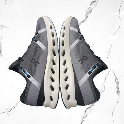 On Running Cloudsurfer 2 Black Malibu (De Uso) - Urban Utility