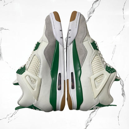 Jordan 4 SB Pine Green (De Uso)