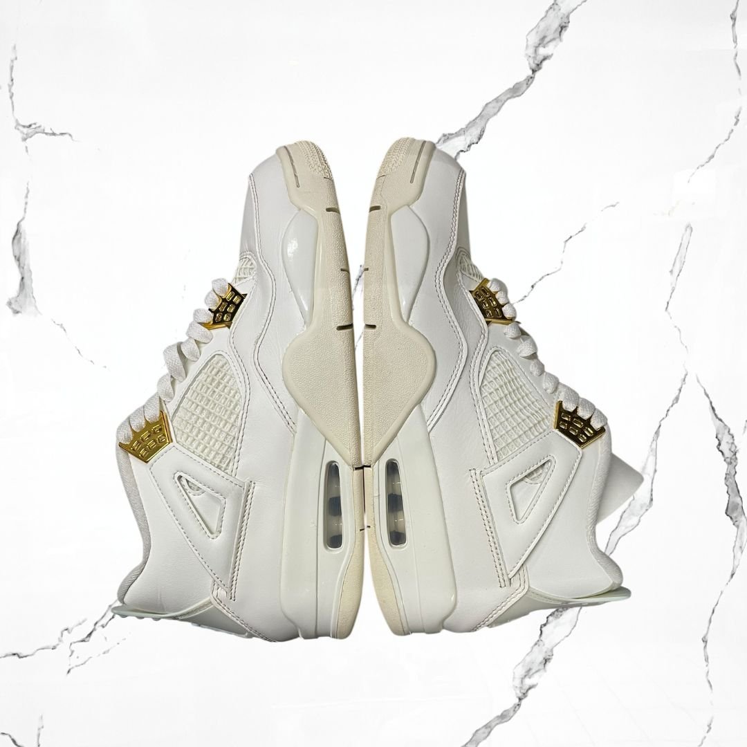 Jordan 4 Metallic Gold (Women's) (De Uso) - Urban Utility