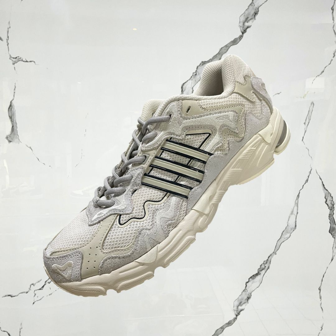Adidas Reponse CL Bad Bunny Wonder White (De Uso) - Urban Utility