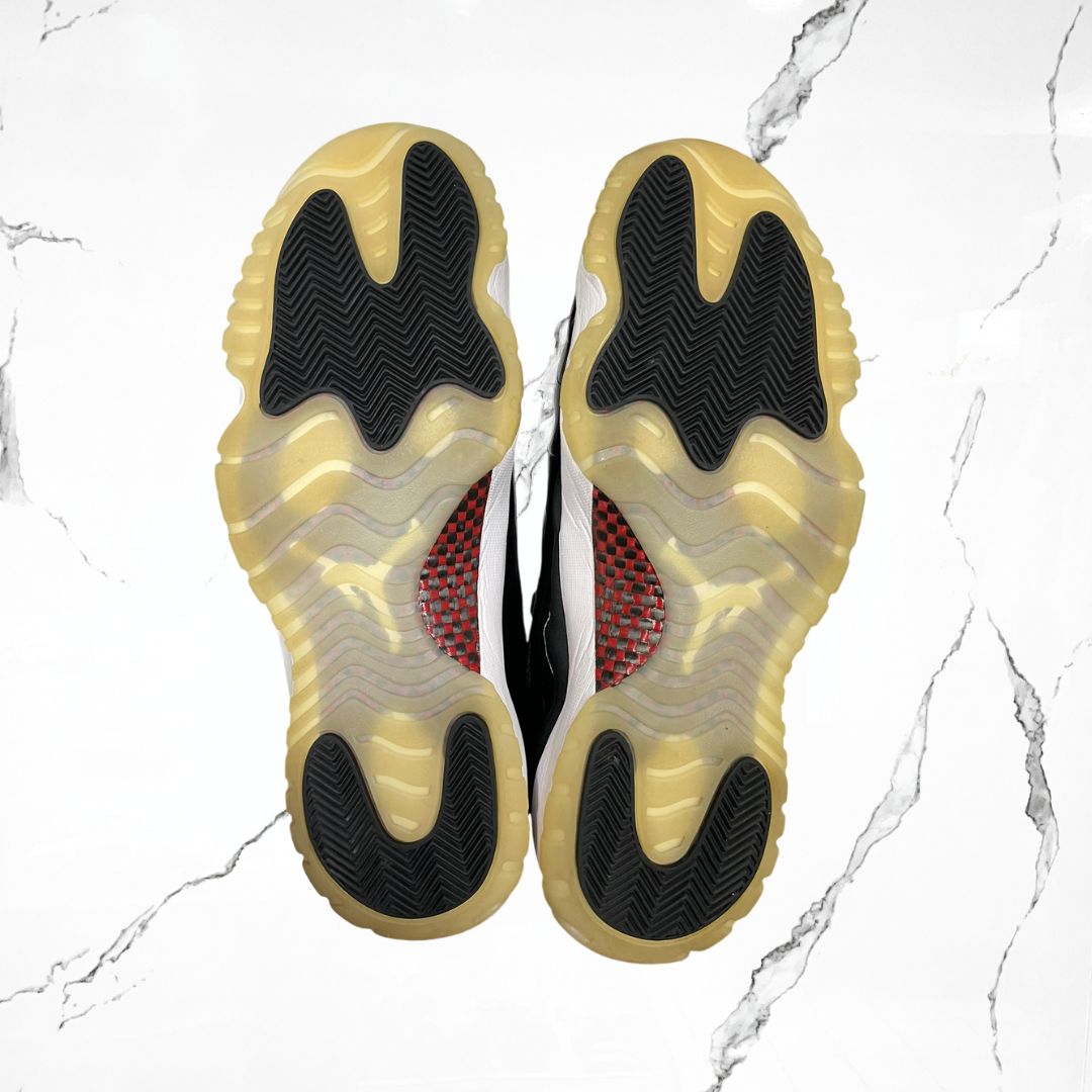 Jordan 11 Low 72 - 10 (De Uso) - Urban Utility