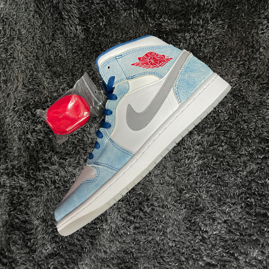 Jordan 1 Mid French Blue