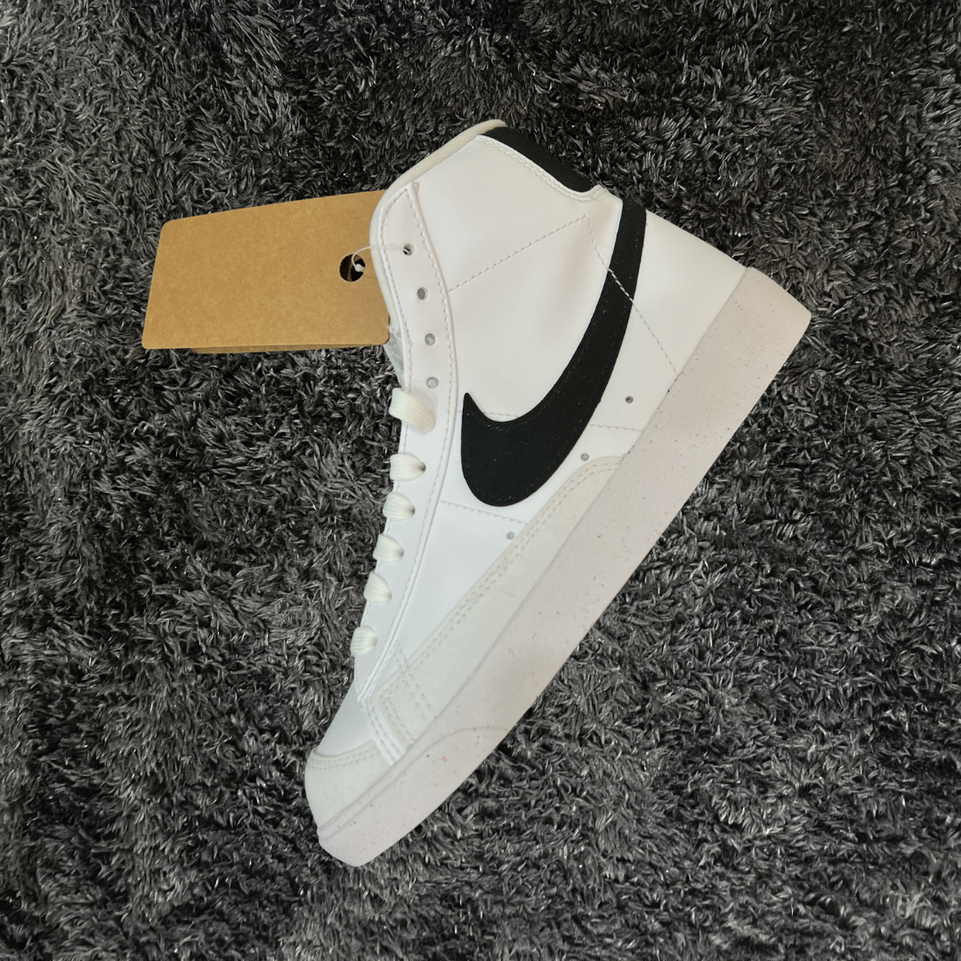 Blazer Next Nature White Black (W)