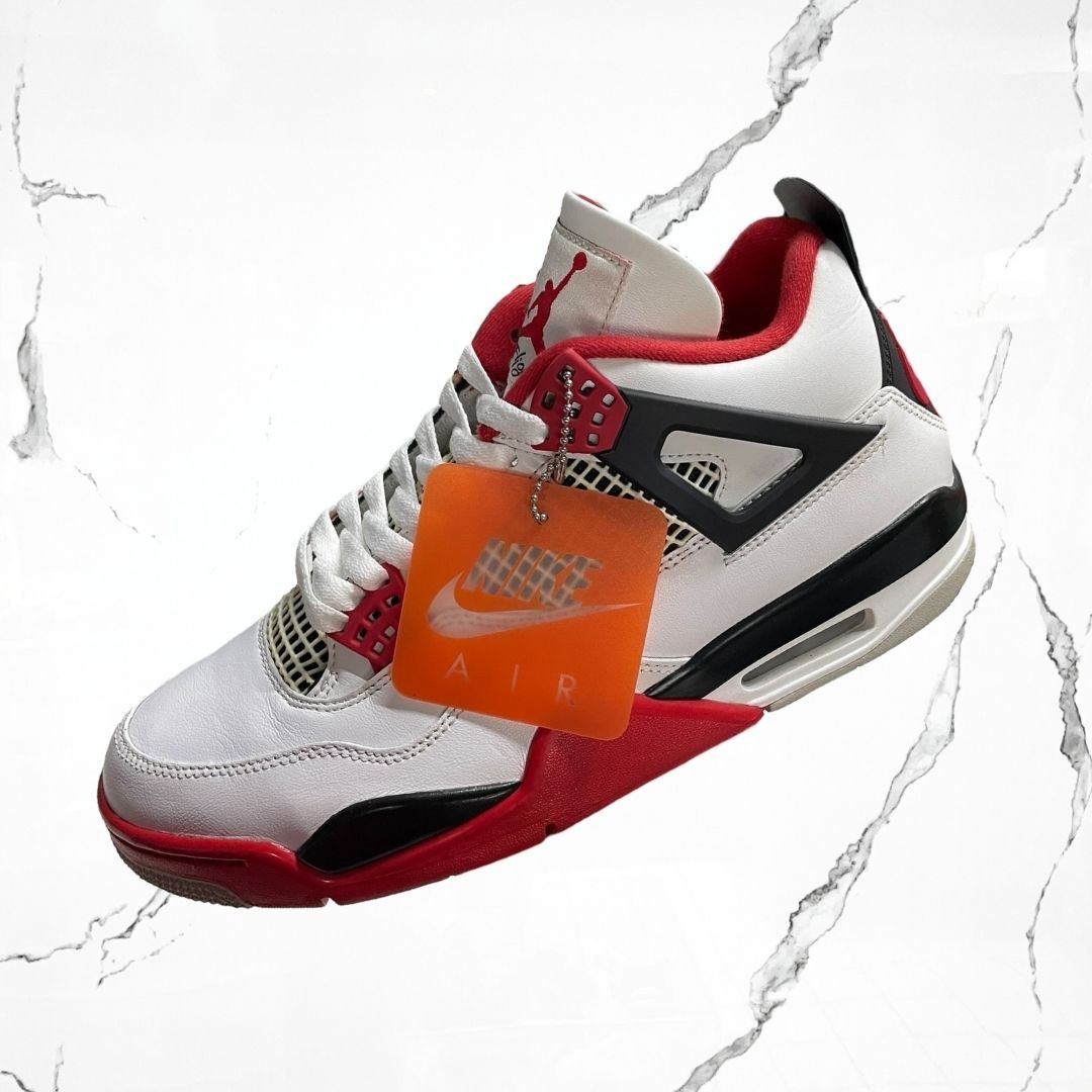 Jordan 4 Fire Red (De Uso) - Urban Utility