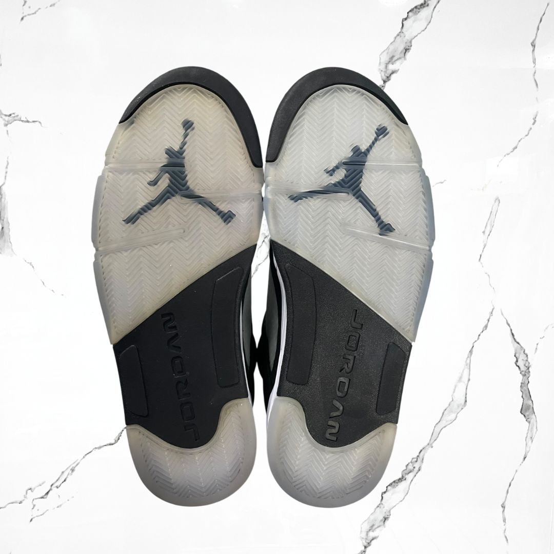 Jordan 5 Moonlight (2021) (De Uso) - Urban Utility