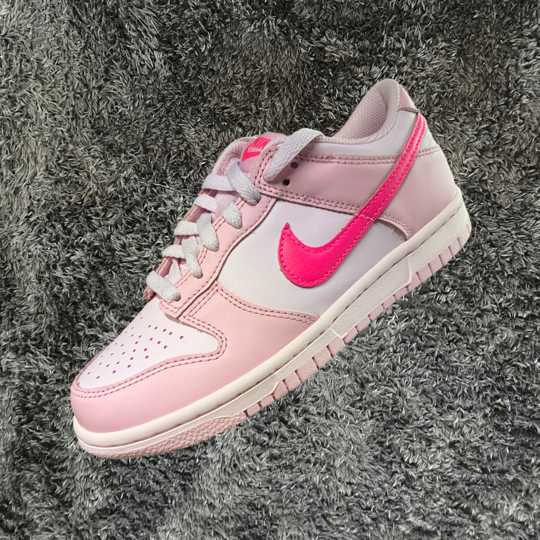 Dunk Low Barbie (GS)