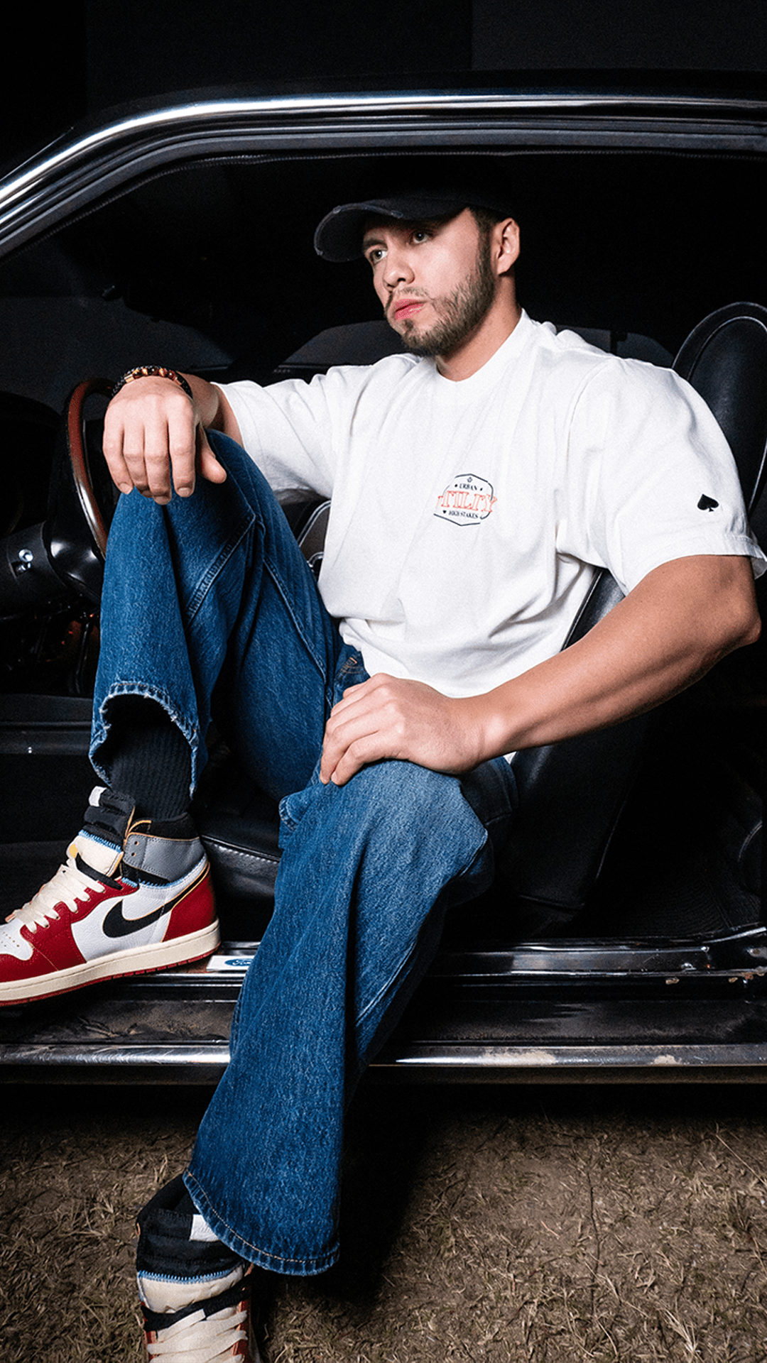 Urban Utility Carta Alta Blanco Rojo T-Shirt - Urban Utility