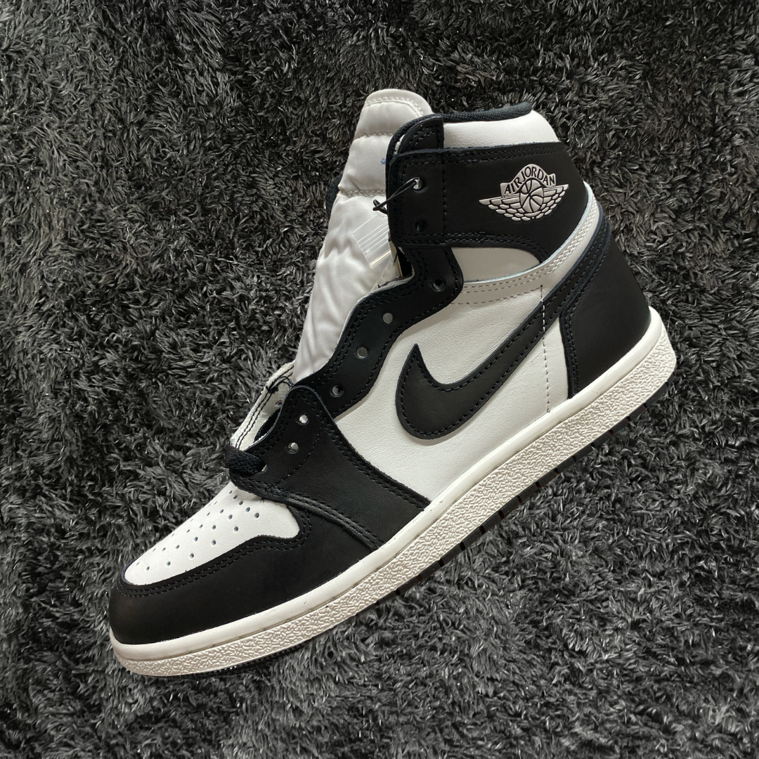 Jordan 1 High Black White 85'